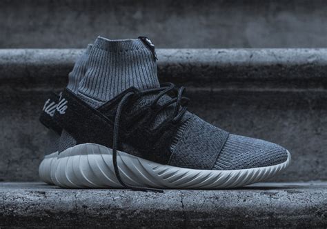 adidas tubular doom kith fake